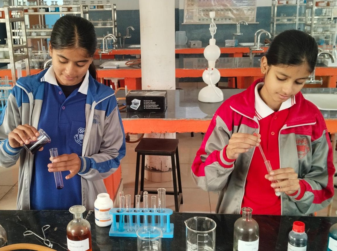 Science Lab Scholar's Pride